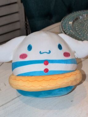Squishmallows Cinnamonroll By Sanrio